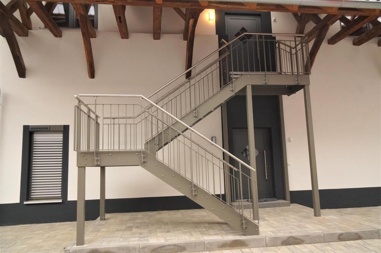 Galerie-Wohnung I Sanierter Pferdestall I Europapark I Boxspring I Nespresso Kippenheim Exteriér fotografie